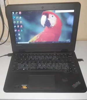 Laptop Lenovo Yoga 11e 4GB Intel Celeron HDD+SSD 350GB
