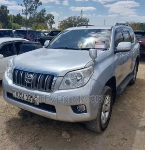 Toyota Land Cruiser Prado 2012 Silver