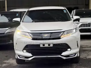 Toyota Harrier 2.0 2019 Pearl