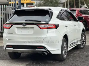 Toyota Harrier 2.0 2019 Pearl