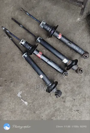 Toyota Mark X Shock