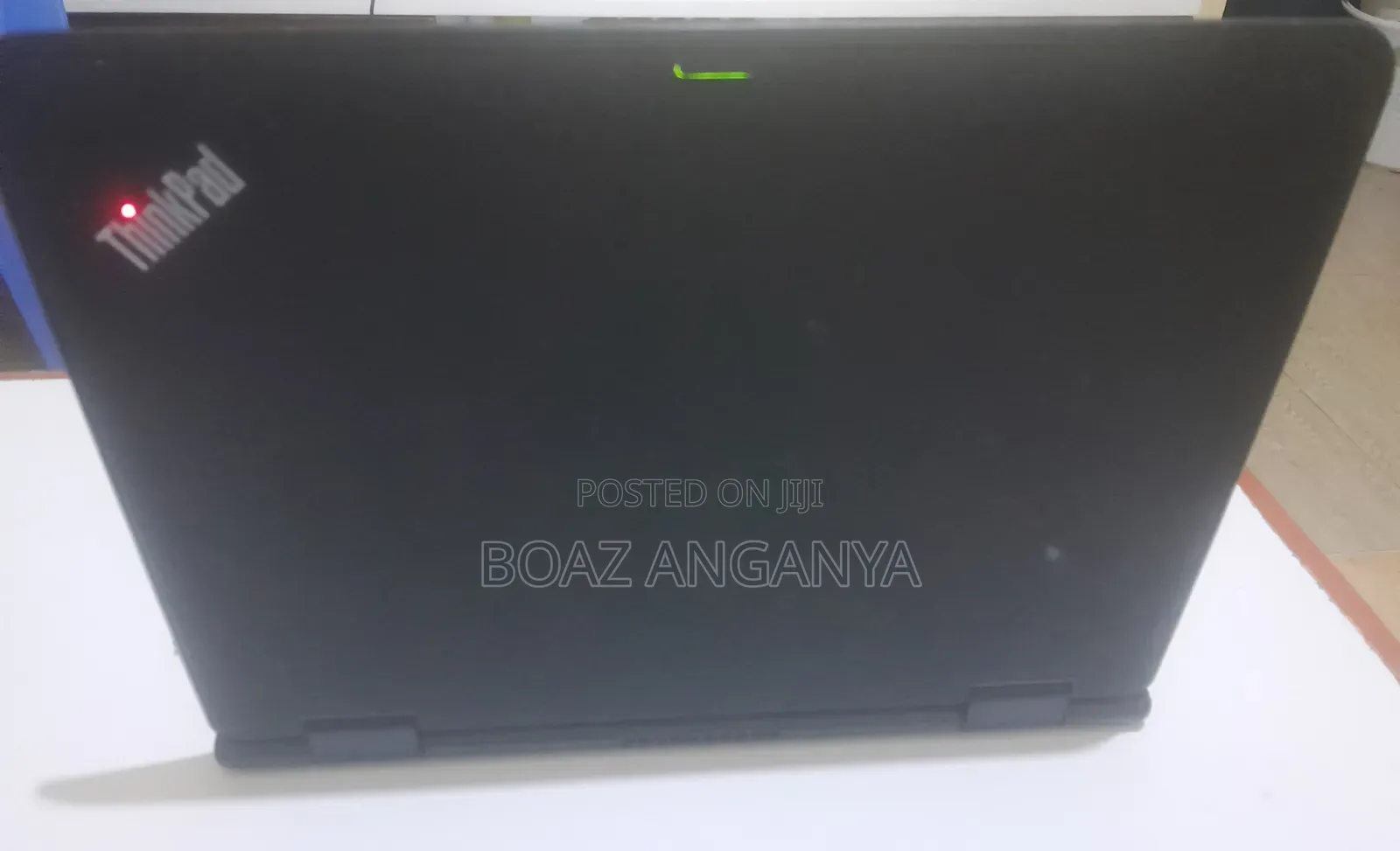 Laptop Lenovo Yoga 11e 4GB Intel Celeron HDD+SSD 350GB