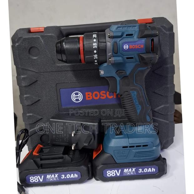 Brushless Bosch Drill
88v