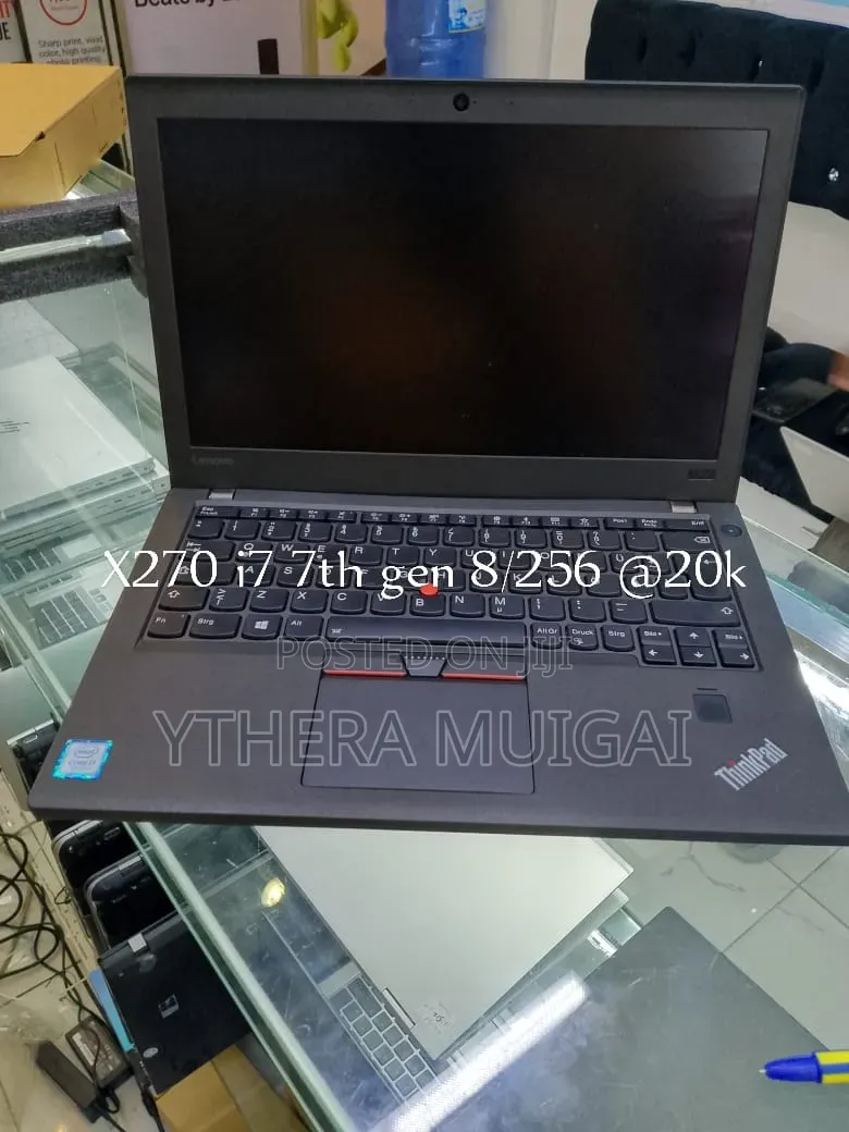 Laptop Lenovo ThinkPad X1 Yoga 16GB Intel Core i7 SSD 512GB