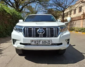 Toyota Land Cruiser Prado 2011 White