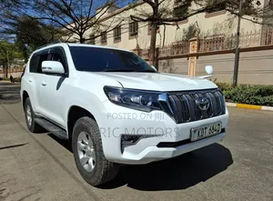 Toyota Land Cruiser Prado 2011 White