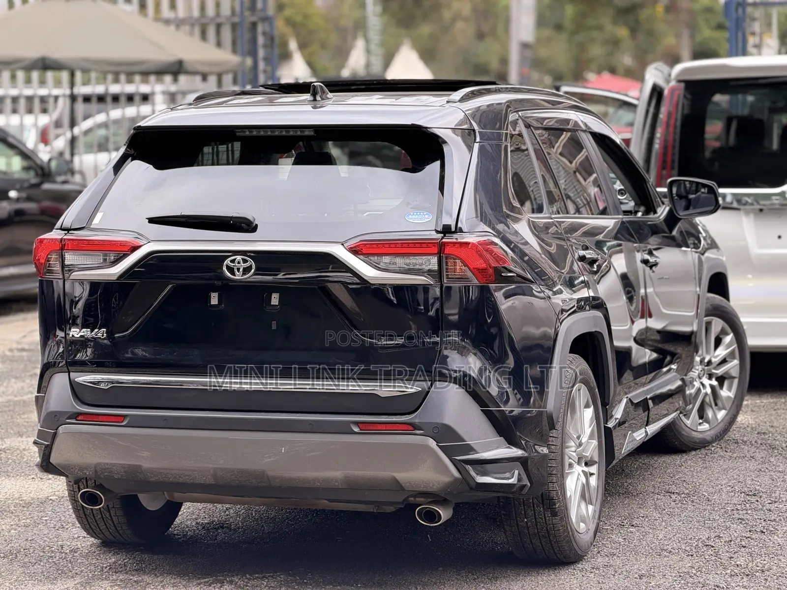 Toyota RAV4 Limited AWD 2020 Black