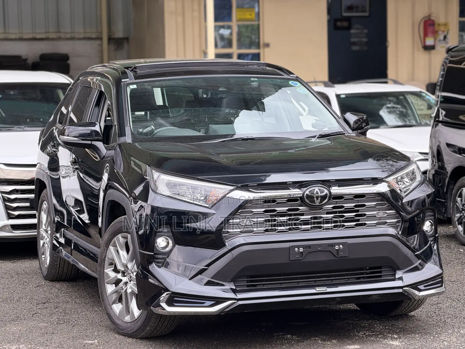 Toyota RAV4 Limited AWD 2020 Black