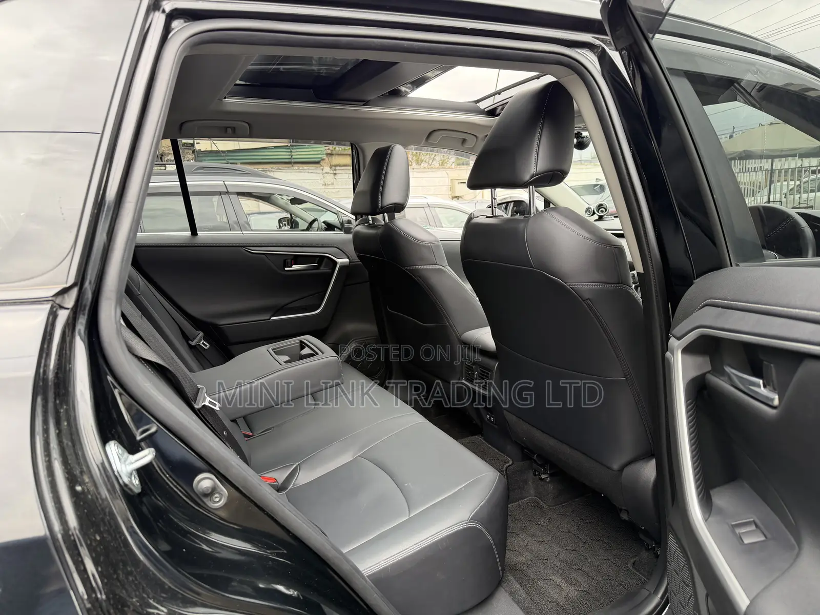 Toyota RAV4 Limited AWD 2020 Black