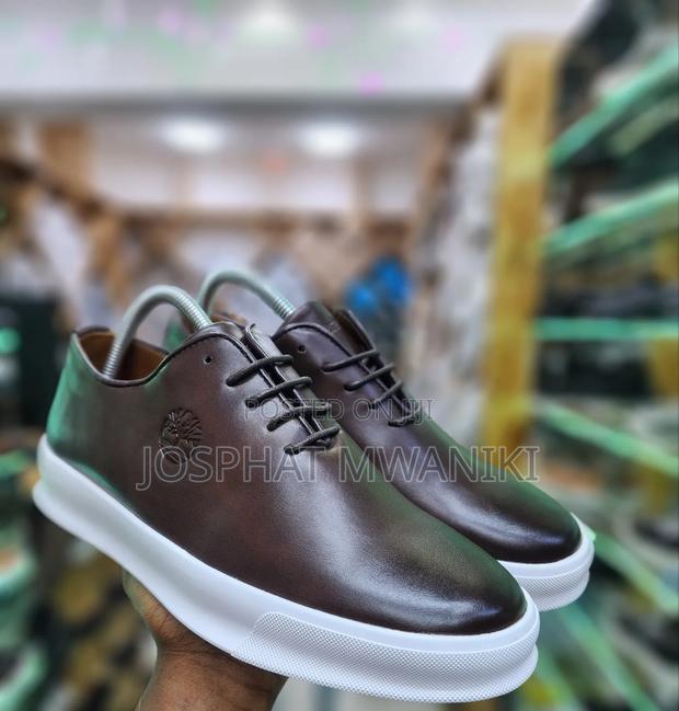 Best Quality Sneakers Available