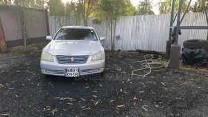 Toyota Crown 2006 Silver