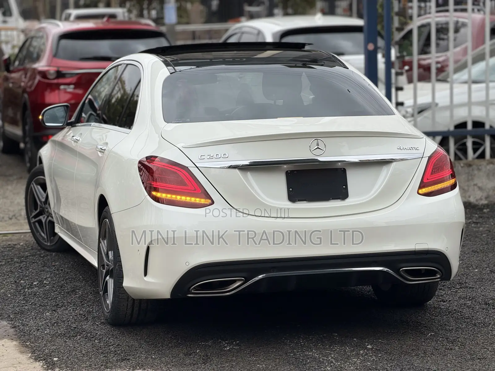 Mercedes-Benz C200 2019 Pearl