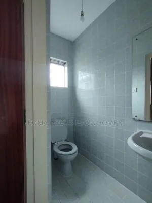 4bdrm Bungalow in Lavington, Muthangari for rent