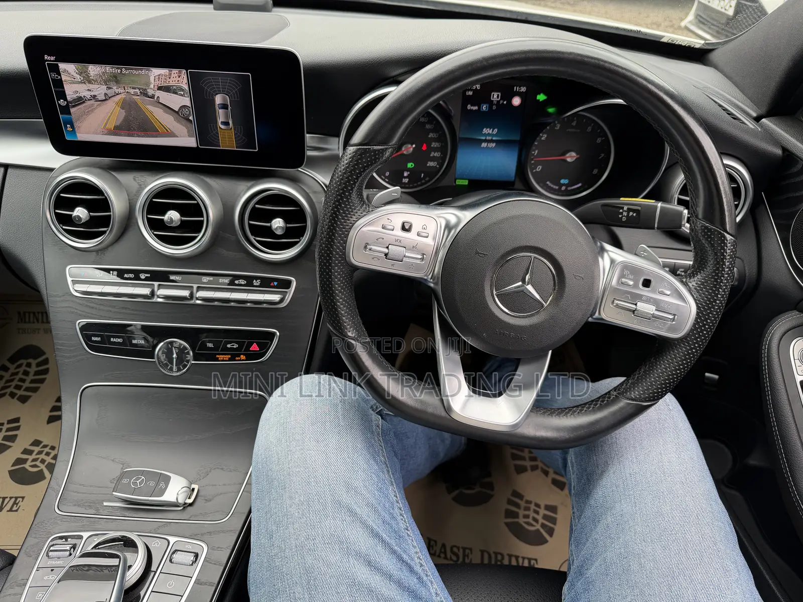 Mercedes-Benz C200 2019 Pearl
