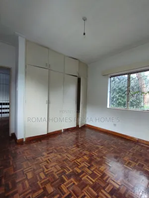 4bdrm Bungalow in Lavington, Muthangari for rent