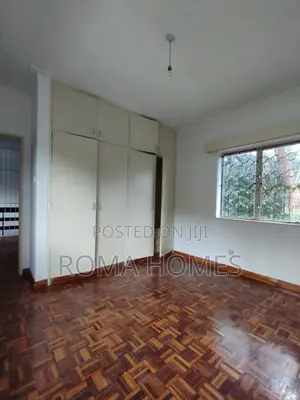 4bdrm Bungalow in Lavington, Muthangari for rent