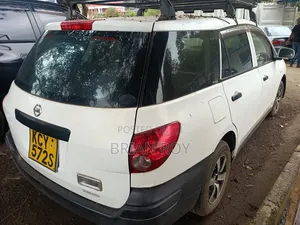 Nissan Advan 2013 White
