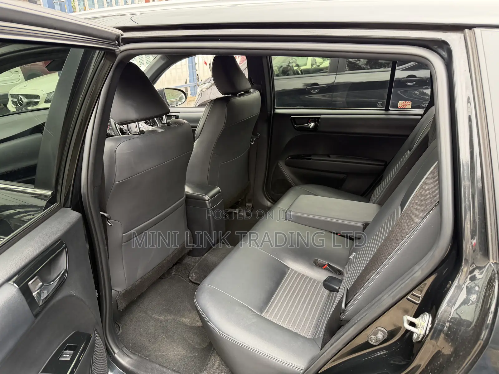 Toyota Corolla Fielder 1.5 Petrol AWD 2019 Black
