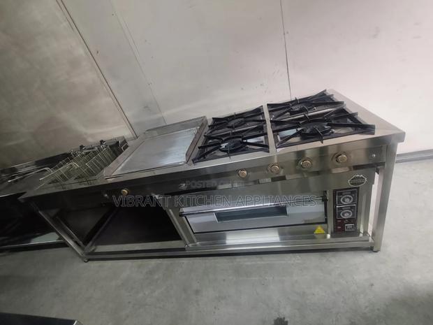 Commercial Combined Cooking Range – 4 Burner, Griddle,  Fryer & Oven
