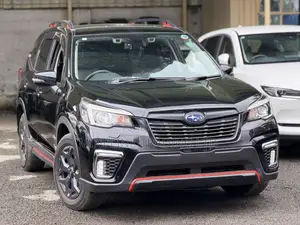 Subaru Forester Premium AWD 2020 Black