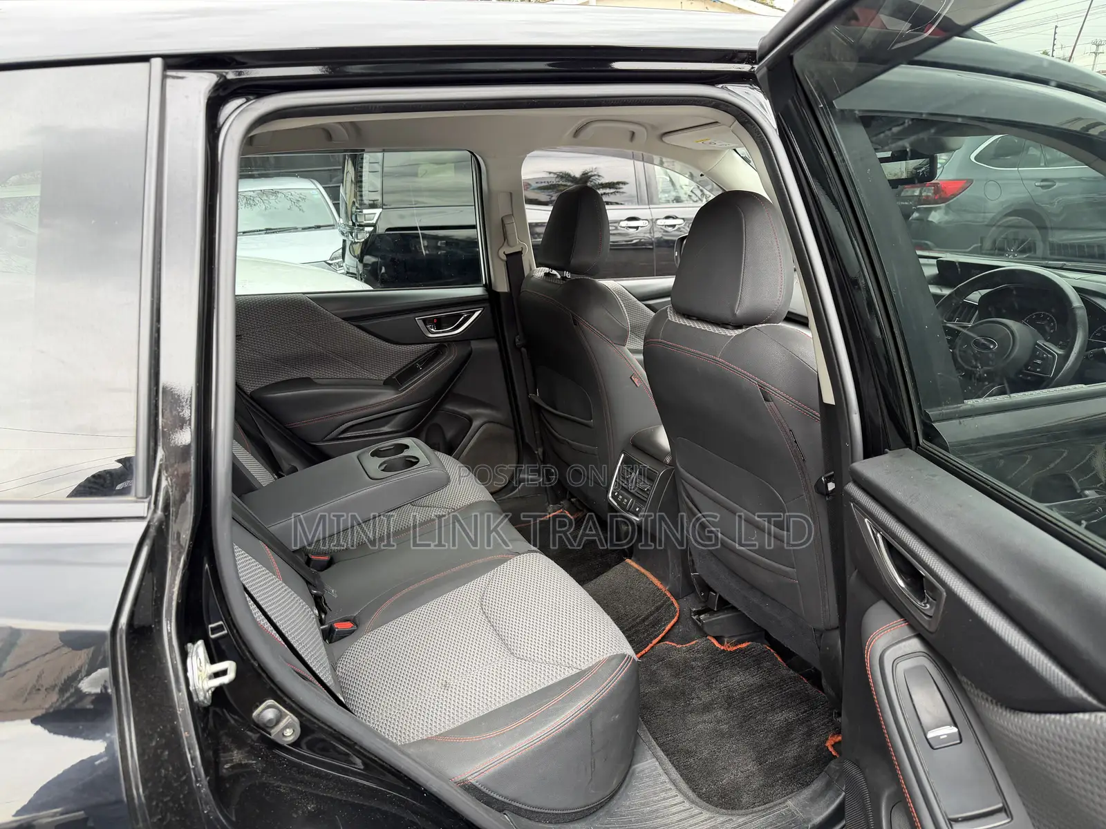 Subaru Forester Premium AWD 2020 Black