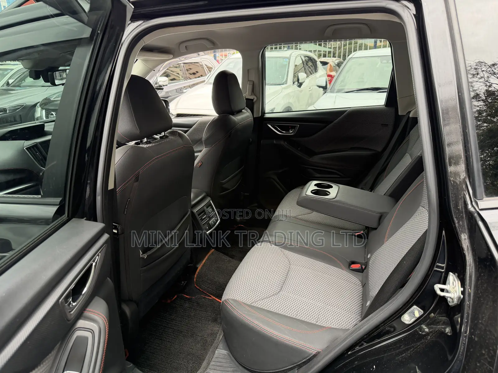 Subaru Forester Premium AWD 2020 Black
