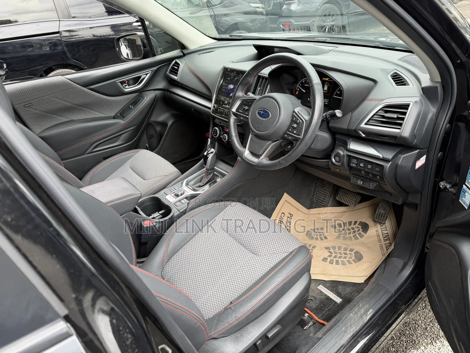 Subaru Forester Premium AWD 2020 Black