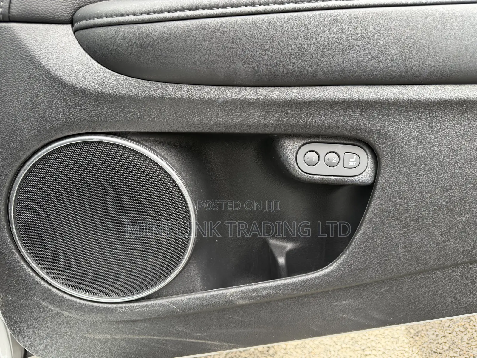 Honda Vezel 1.5 Hybrid 2WD 2019 Pearl