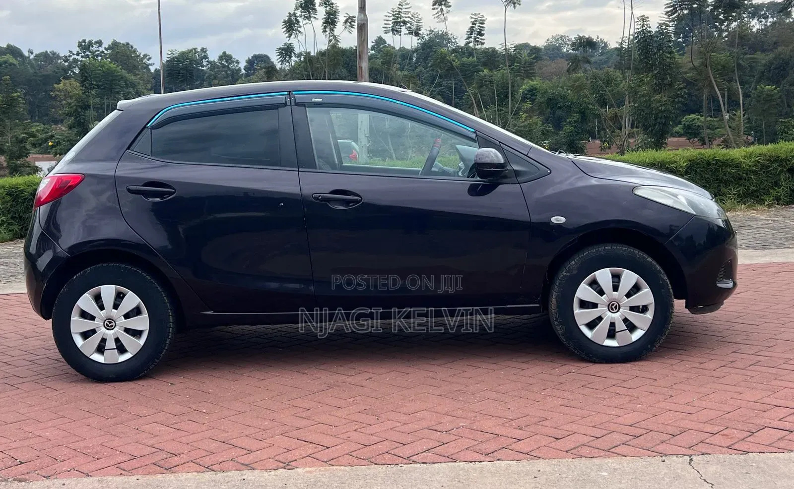 Mazda Demio 2012 Black