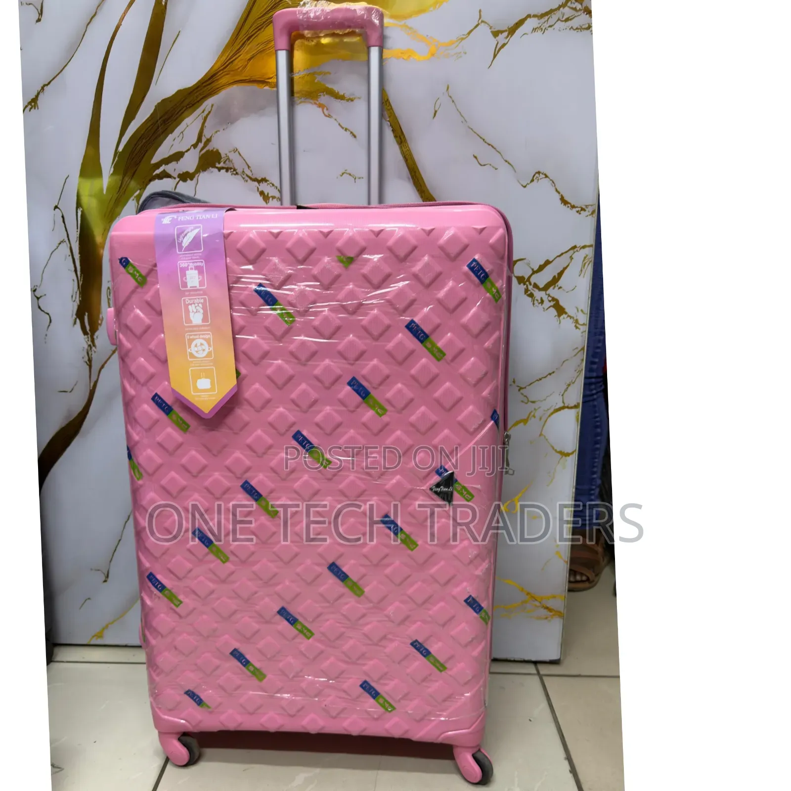 Xl Extra Large Rubber Suitcase Set 
Height 75cm 
Size 30”