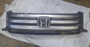 Honda Freed 2012 Grill