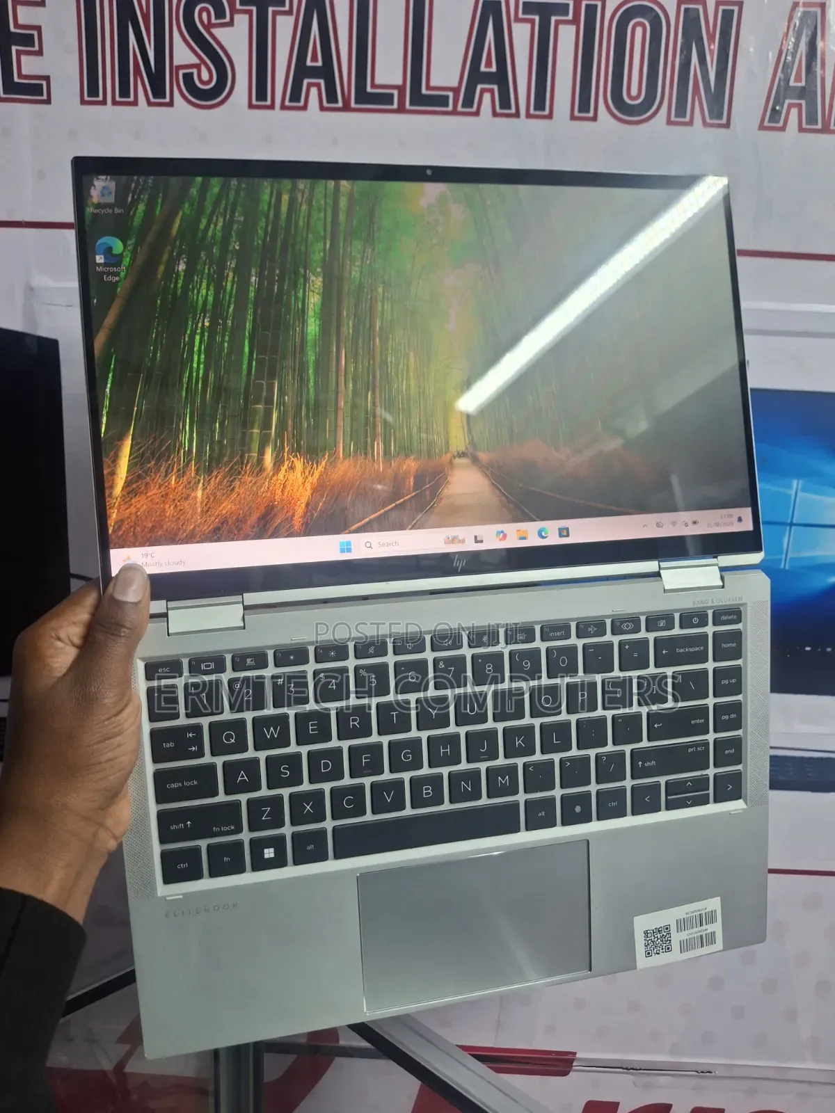 Laptop HP EliteBook 1040 G8 16GB Intel Core i7 SSD 512GB