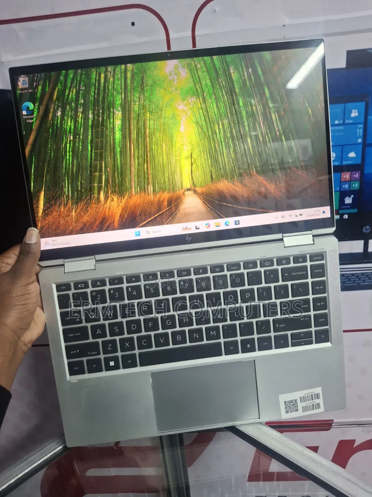 Laptop HP EliteBook 1040 G8 16GB Intel Core i7 SSD 512GB