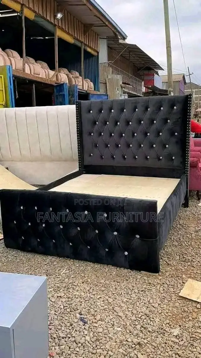 5x6 Black Diamond Tufted Wingback Chester Bed