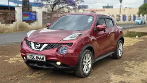Nissan Juke 2015 Maroon
