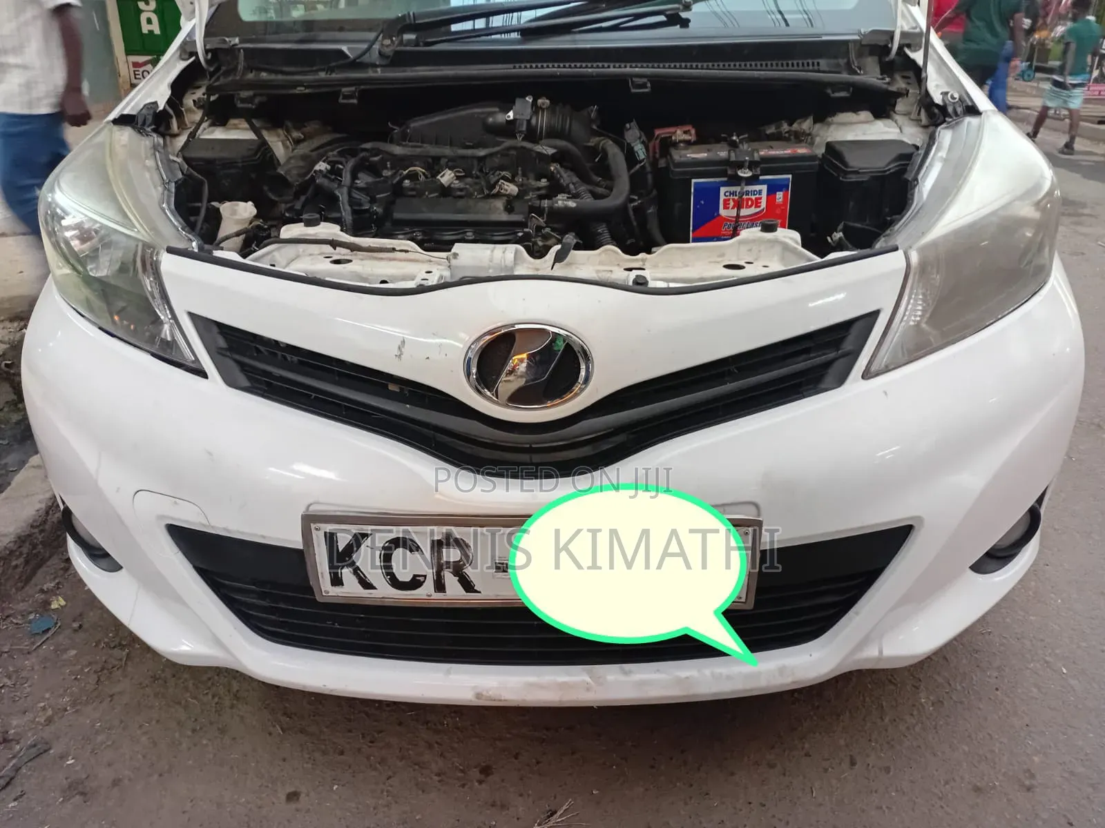 Toyota Vitz 1.3 FWD 5dr 2011 White