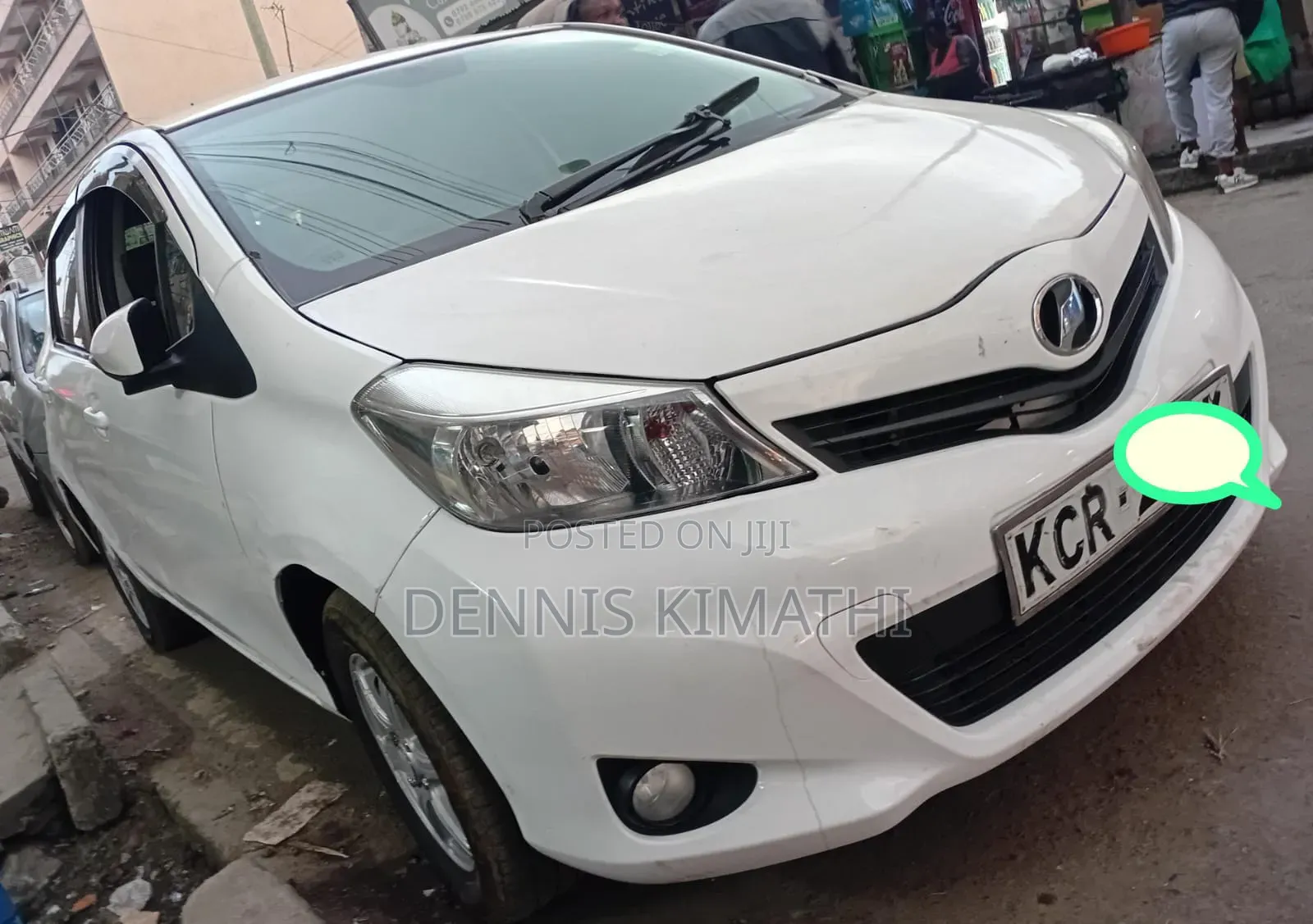 Toyota Vitz 1.3 FWD 5dr 2011 White