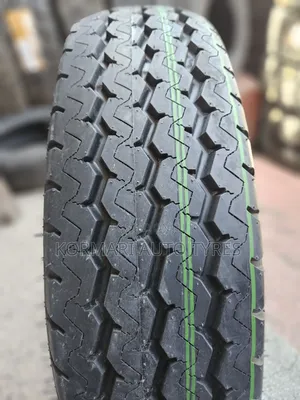 195R15C Onyx Tyre