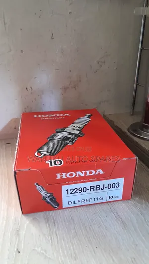 Spark Plugs for Honda  Dilfr6f11g