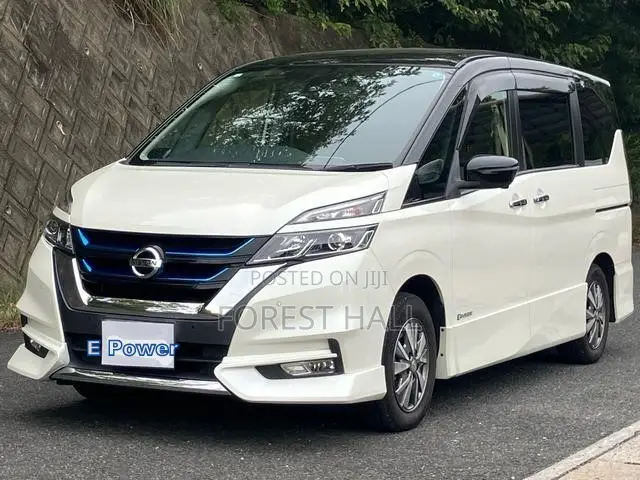 Nissan Serena 2019 White