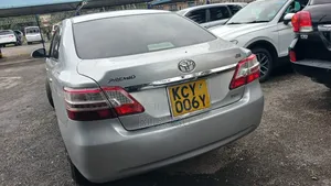 Toyota Premio 2013 Silver
