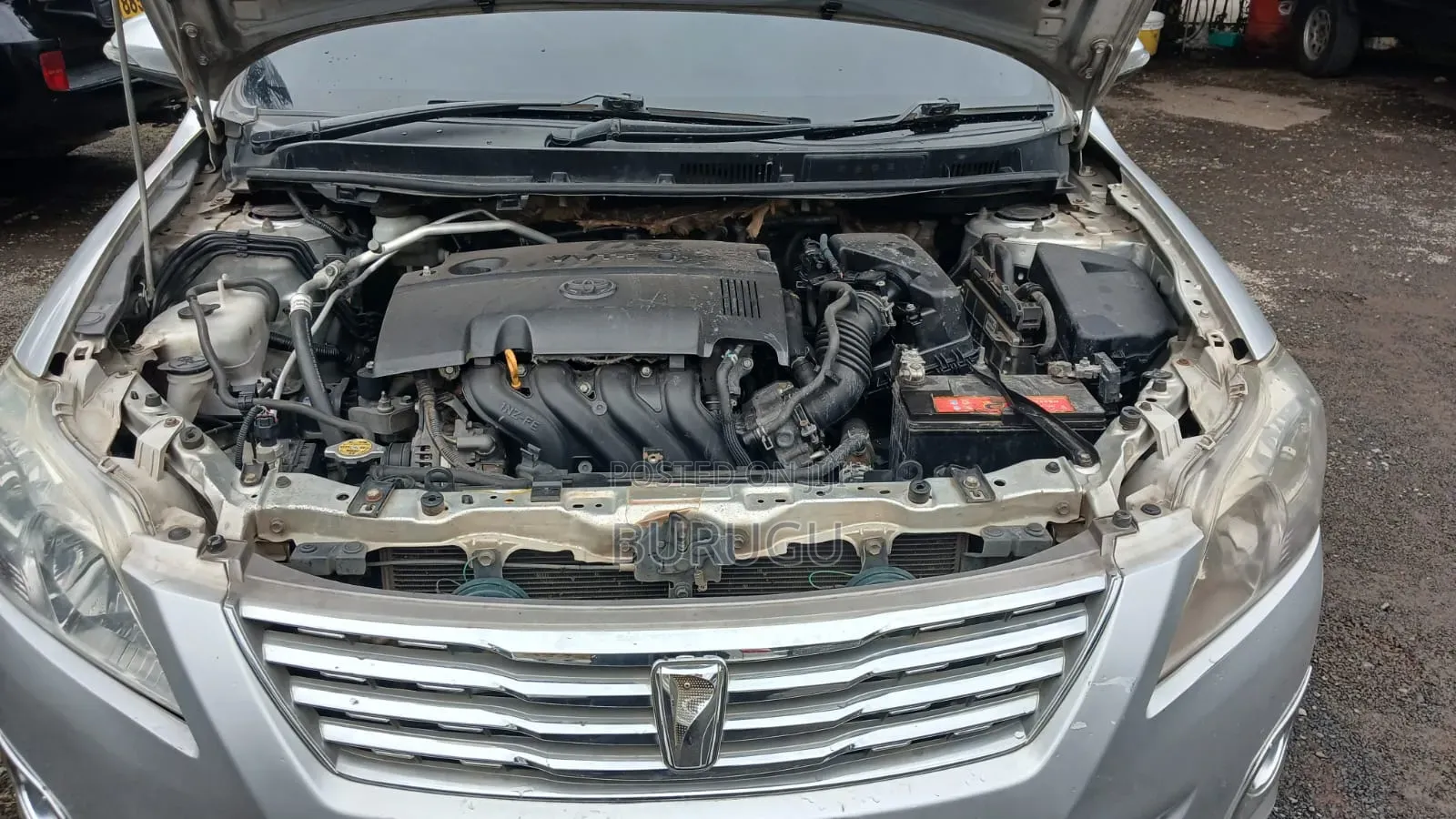 Toyota Premio 2013 Silver
