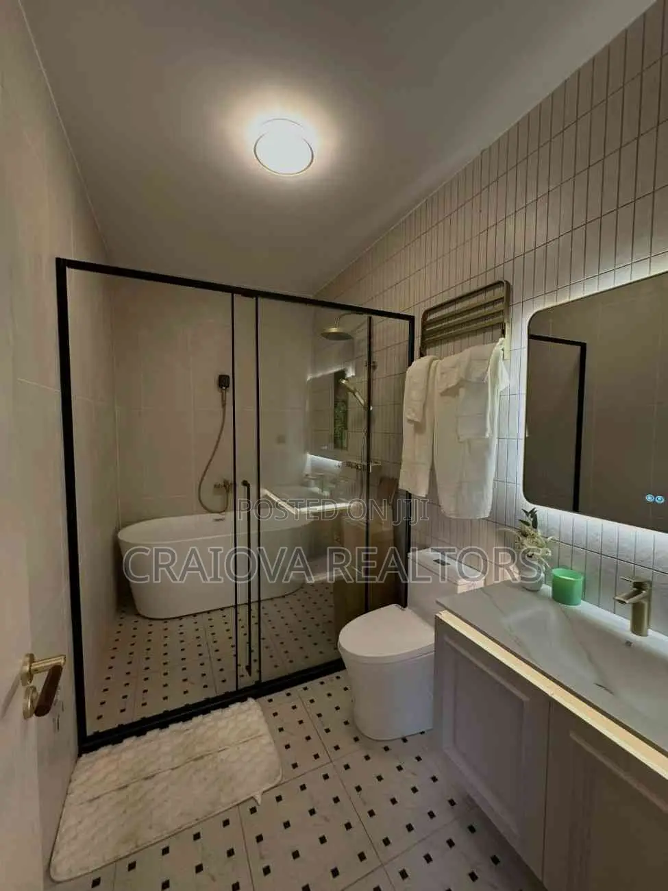 3bdrm Apartment in Spring Valley for sale