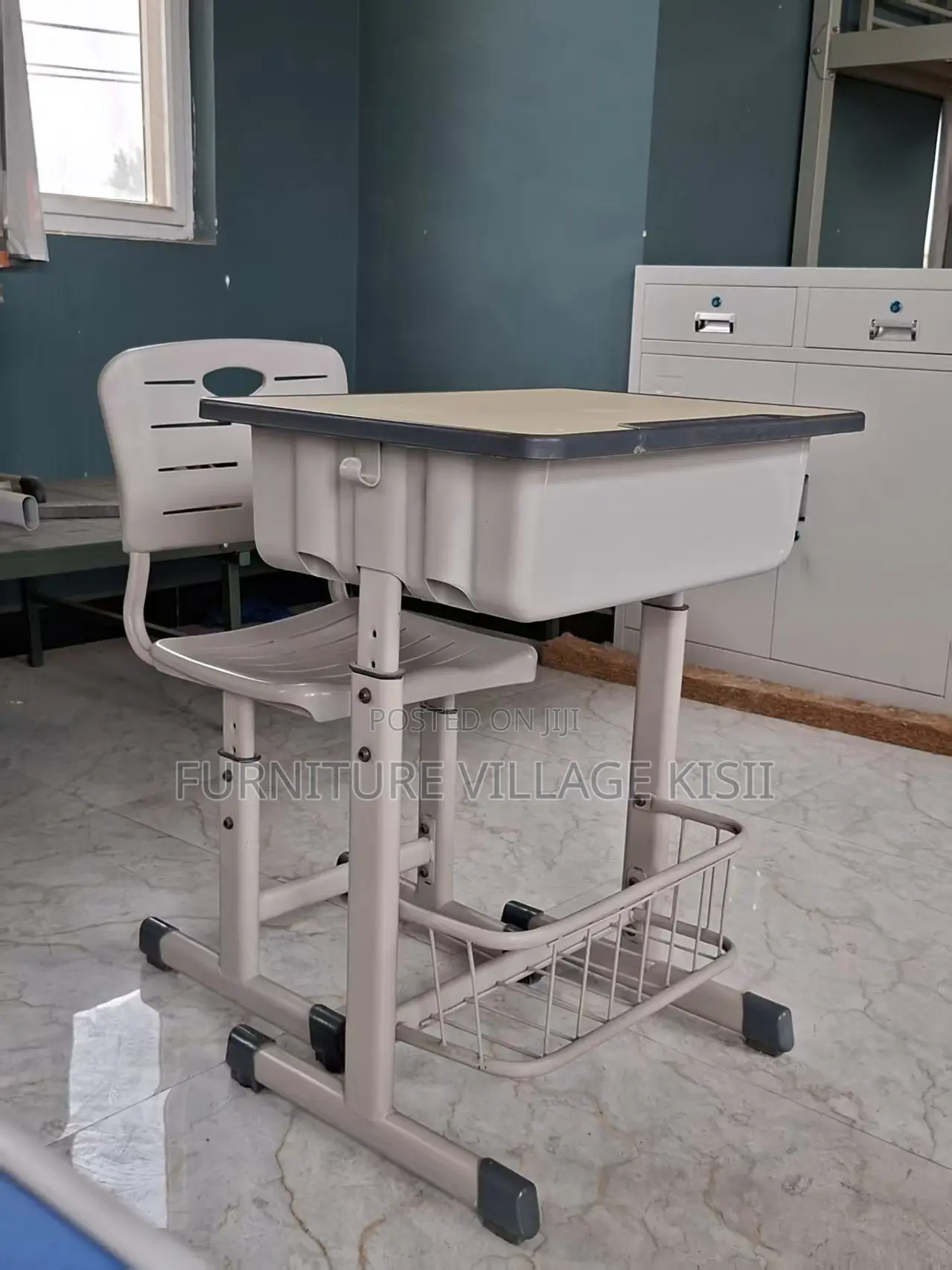 Kids Furniture; Adjustable Kids Furniture Online