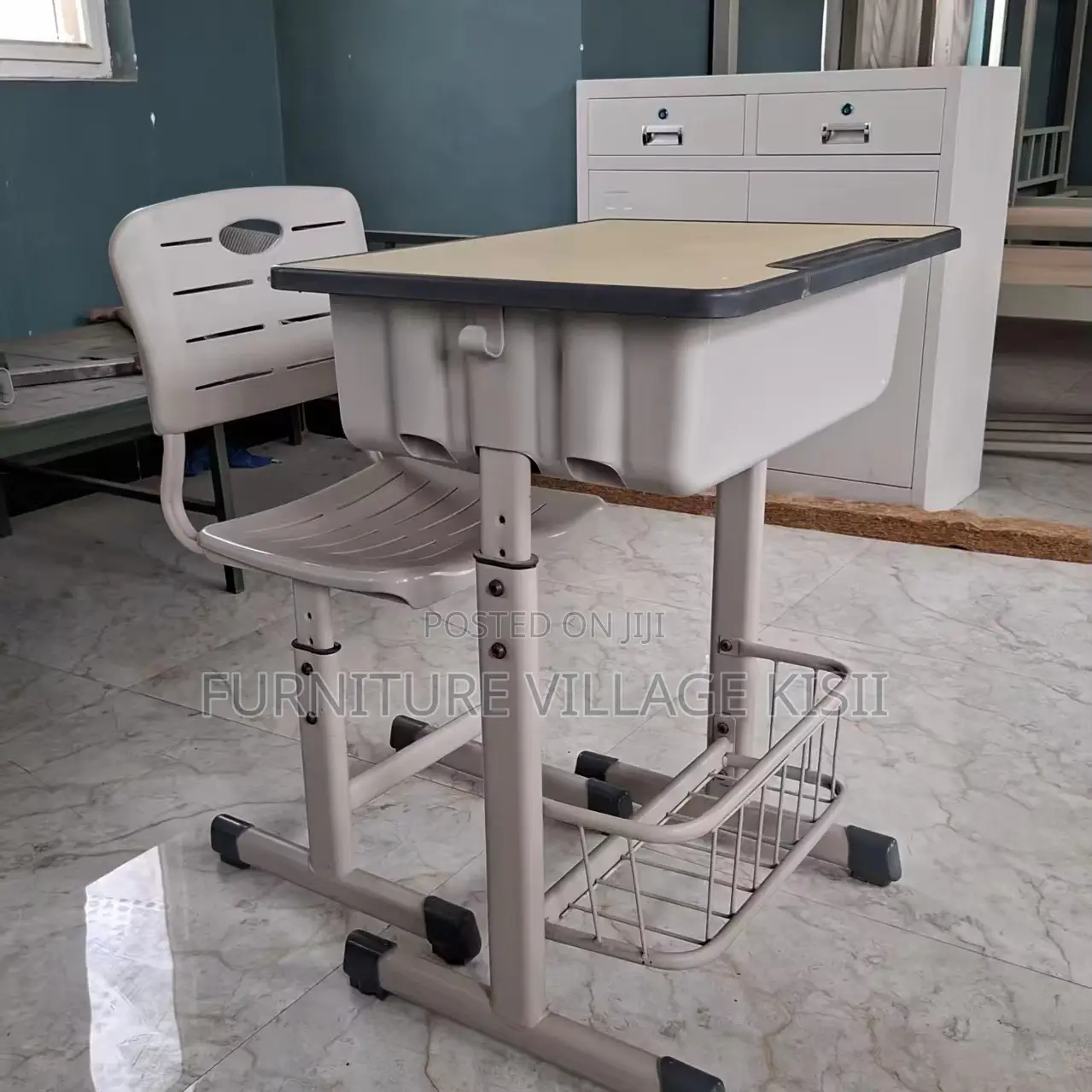 Kids Furniture; Adjustable Kids Furniture Online