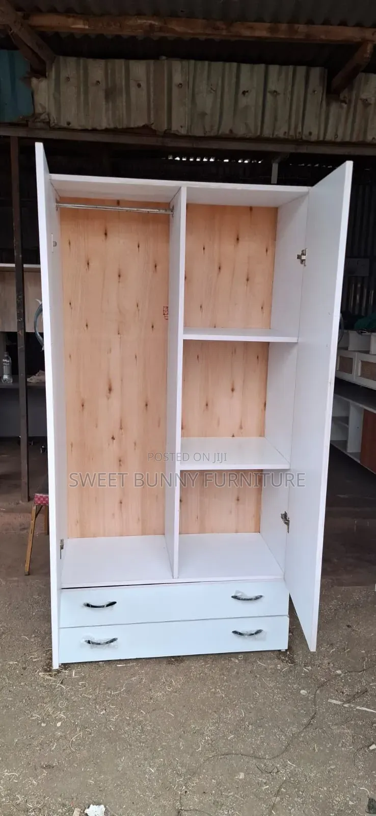Whhite Fitted Wardrobes