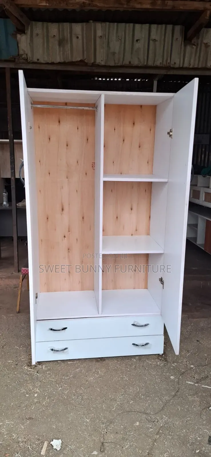 Whhite Fitted Wardrobes