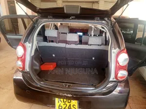 Toyota TownAce 2013 Brown