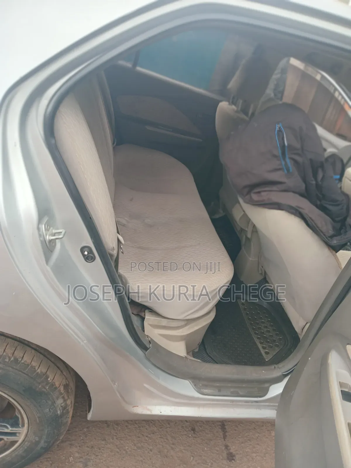 Toyota Belta 2012 Silver
