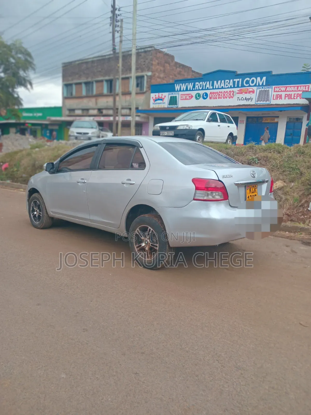 Toyota Belta 2012 Silver